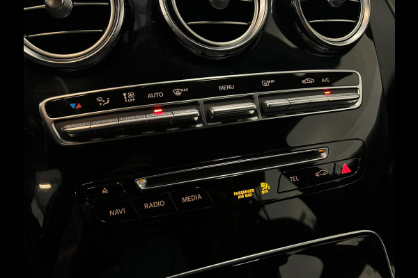 Mercedes-Benz C-Klasse Estate 180 / AMG / NL-auto / Leder / Camera