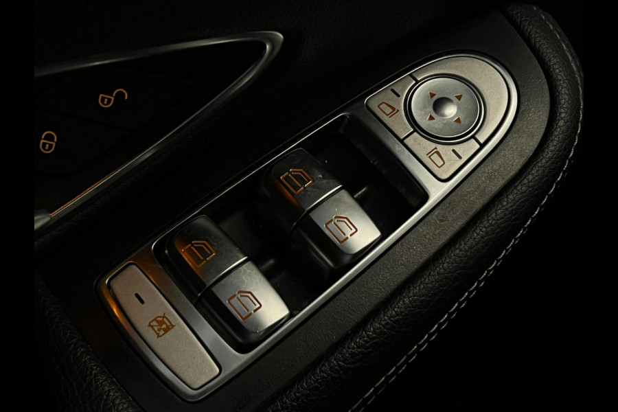 Mercedes-Benz C-Klasse Estate 180 / AMG / NL-auto / Leder / Camera