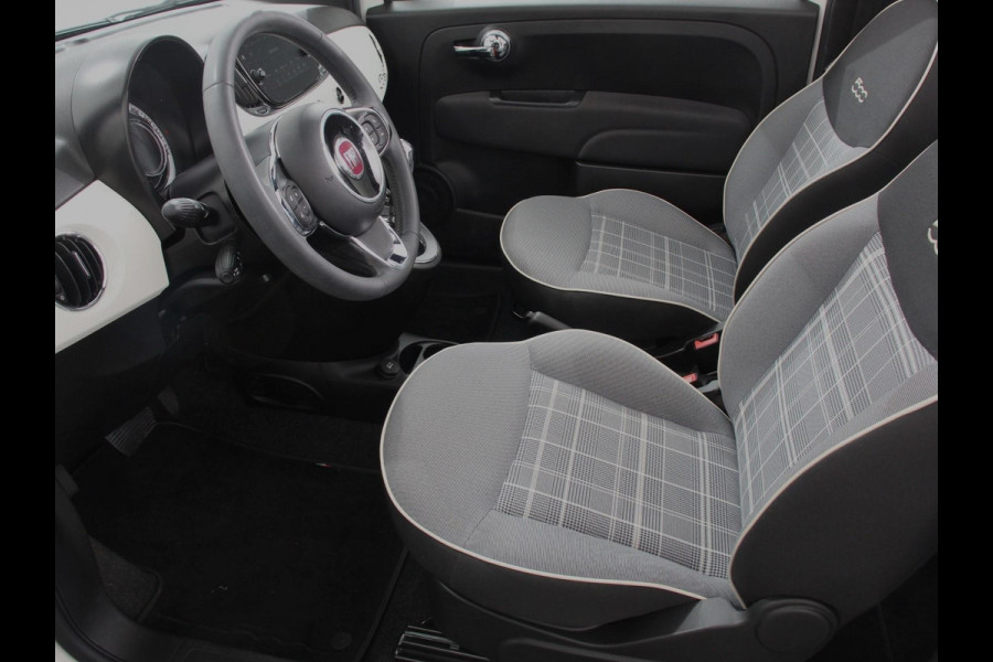 Fiat 500C 1.2 Automaat Lounge Navigatie Apple Carplay/Android Auto Cruise Control Airco Dab Parkeersensoren Achter Lichtmetalen Velgen