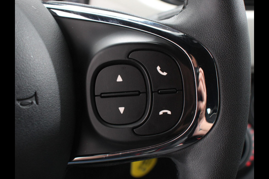 Fiat 500C 1.2 Automaat Lounge Navigatie Apple Carplay/Android Auto Cruise Control Airco Dab Parkeersensoren Achter Lichtmetalen Velgen