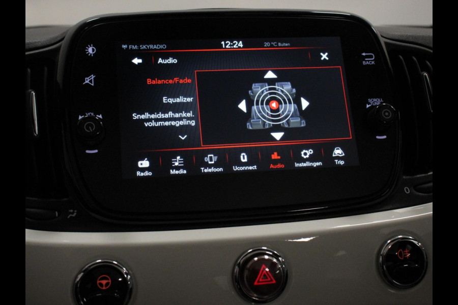 Fiat 500C 1.2 Automaat Lounge Navigatie Apple Carplay/Android Auto Cruise Control Airco Dab Parkeersensoren Achter Lichtmetalen Velgen