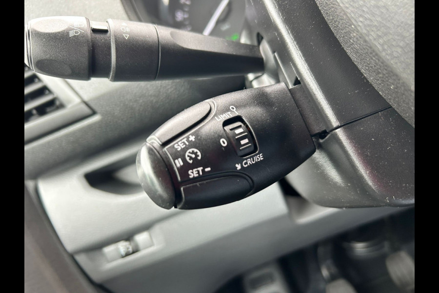 Peugeot Expert 2.0 BlueHDI 123 PK / 87.085 KM!! / L2H1 / AIRCO / CRUISE / IMPERIAAL / INRICHTING / 3 - ZITS / TREKHAAK