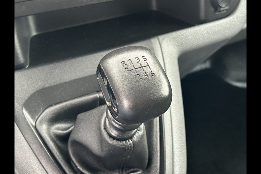 Peugeot Expert 2.0 BlueHDI 123 PK / 87.085 KM!! / L2H1 / AIRCO / CRUISE / IMPERIAAL / INRICHTING / 3 - ZITS / TREKHAAK