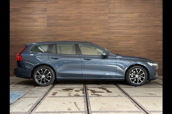 Volvo V60 2.0 B3 Momentum | Navigatie | Trekhaak | BTW-Auto