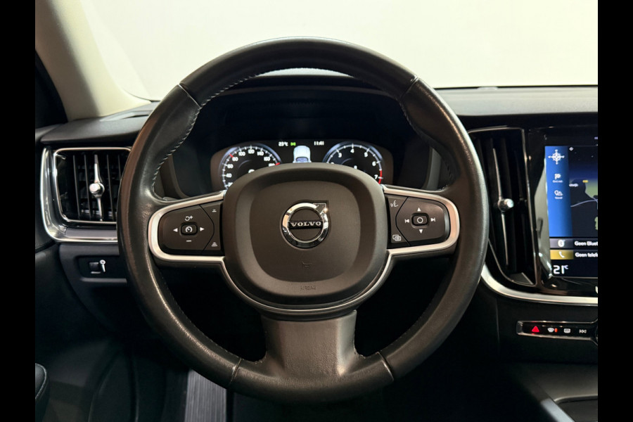 Volvo V60 2.0 B3 Momentum | Navigatie | Trekhaak | BTW-Auto