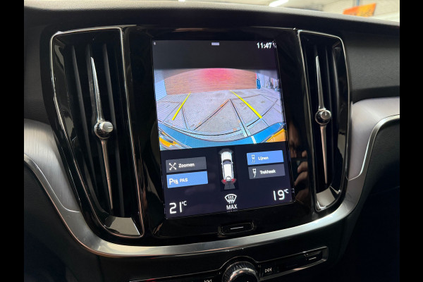 Volvo V60 2.0 B3 Momentum | Navigatie | Trekhaak | BTW-Auto