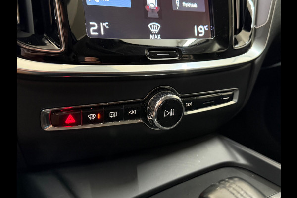 Volvo V60 2.0 B3 Momentum | Navigatie | Trekhaak | BTW-Auto