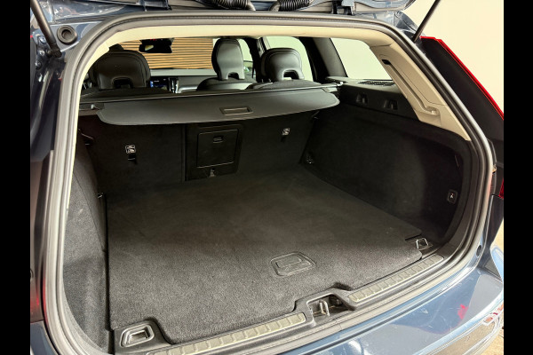 Volvo V60 2.0 B3 Momentum | Navigatie | Trekhaak | BTW-Auto