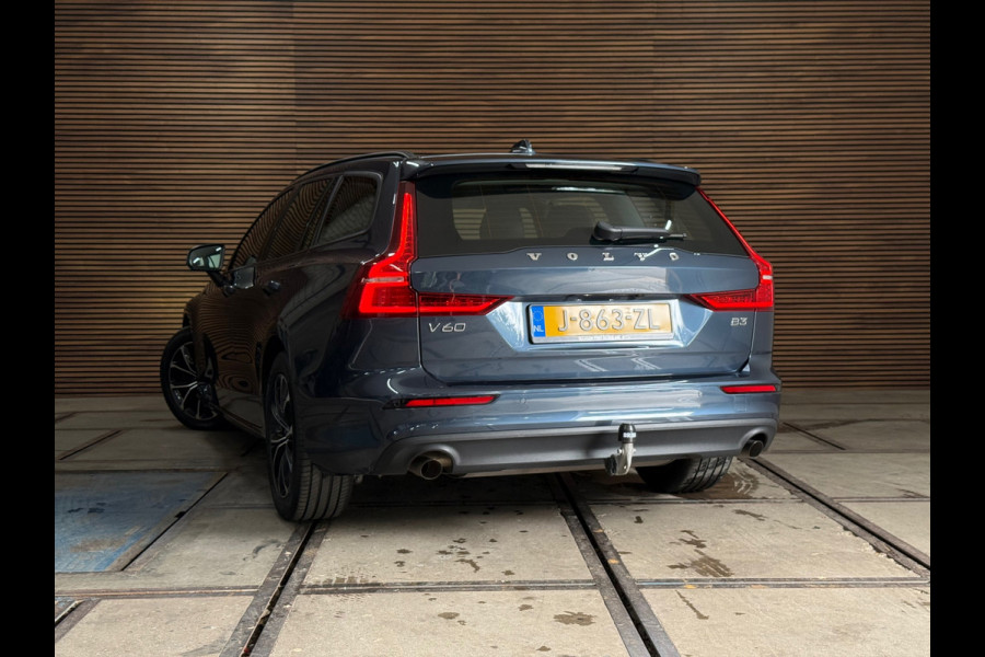 Volvo V60 2.0 B3 Momentum | Navigatie | Trekhaak | BTW-Auto