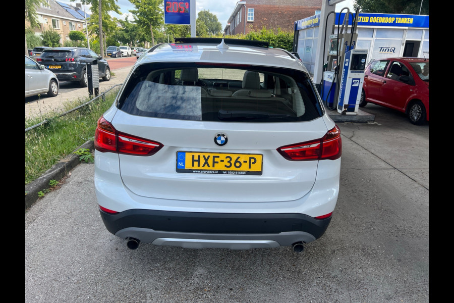 BMW X1 XDrive25i PANO,AUTOMAAT,PDC