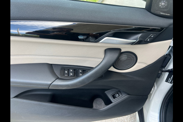BMW X1 XDrive25i PANO,AUTOMAAT,PDC