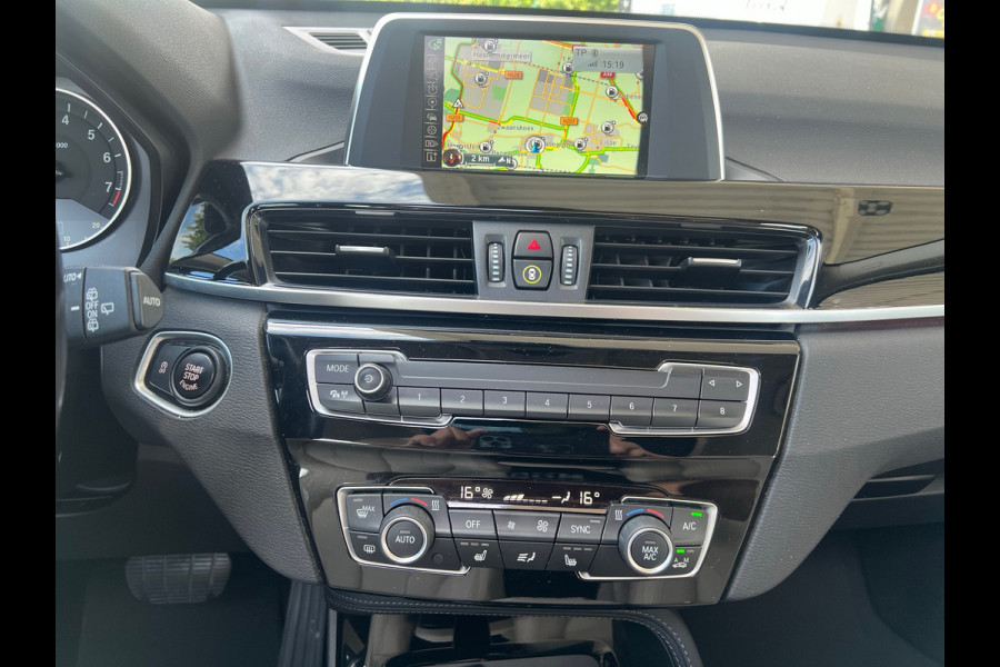 BMW X1 XDrive25i PANO,AUTOMAAT,PDC