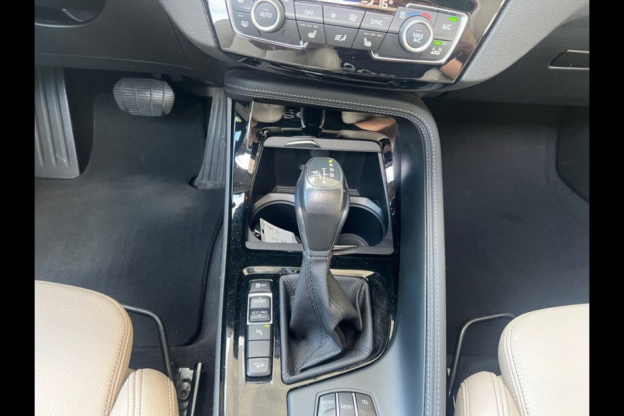 BMW X1 XDrive25i PANO,AUTOMAAT,PDC