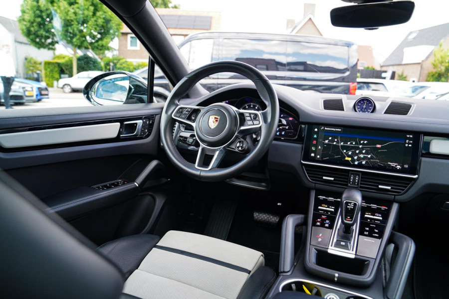 Porsche Cayenne Coupé 3.0 E-Hybrid | Panorama | Stoelkoeling | Sport Chrono | PASM | BOSE Sound | Turbo Design | HuD | Luchtvering