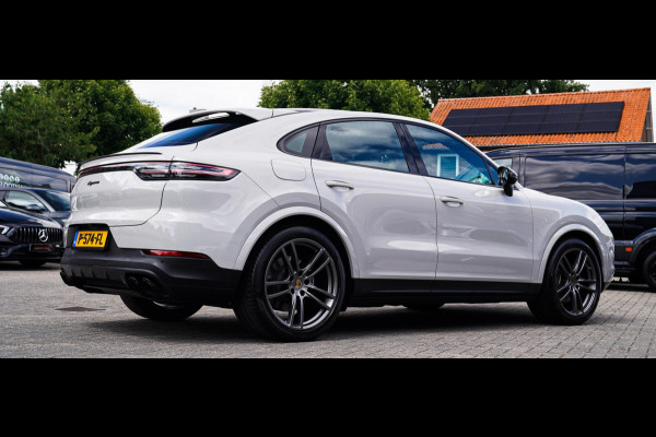 Porsche Cayenne Coupé 3.0 E-Hybrid | Panorama | Stoelkoeling | Sport Chrono | PASM | BOSE Sound | Turbo Design | HuD | Luchtvering
