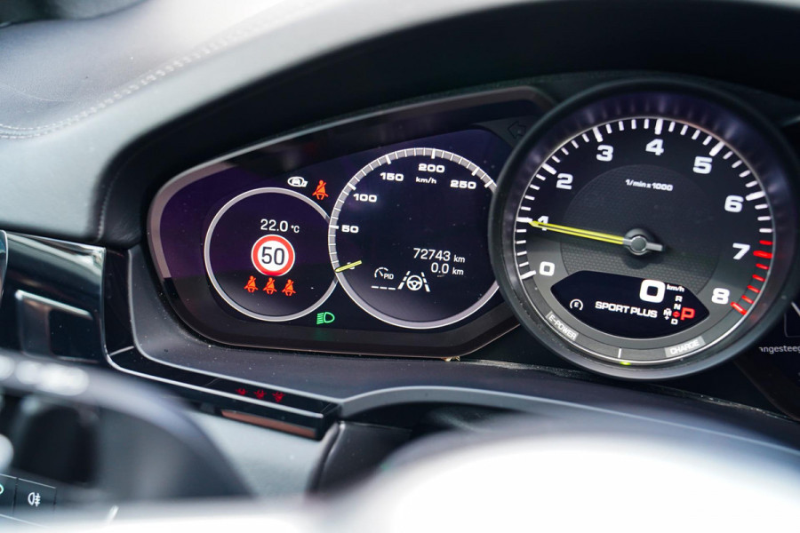 Porsche Cayenne Coupé 3.0 E-Hybrid | Panorama | Stoelkoeling | Sport Chrono | PASM | BOSE Sound | Turbo Design | HuD | Luchtvering