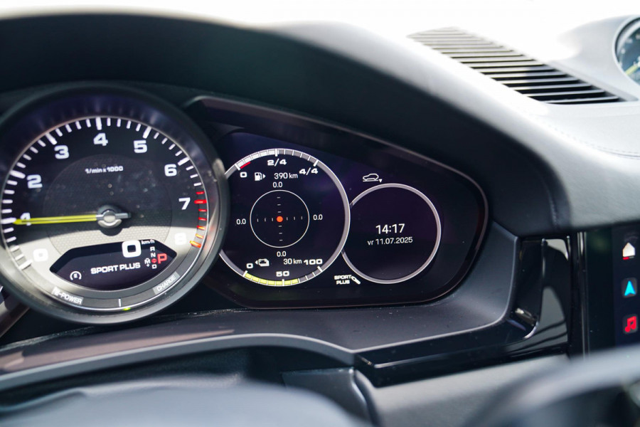 Porsche Cayenne Coupé 3.0 E-Hybrid | Panorama | Stoelkoeling | Sport Chrono | PASM | BOSE Sound | Turbo Design | HuD | Luchtvering
