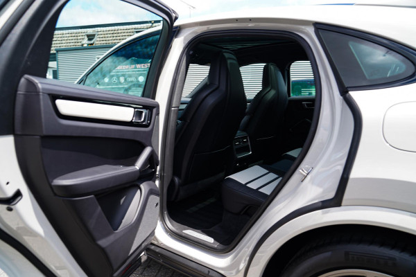 Porsche Cayenne Coupé 3.0 E-Hybrid | Panorama | Stoelkoeling | Sport Chrono | PASM | BOSE Sound | Turbo Design | HuD | Luchtvering