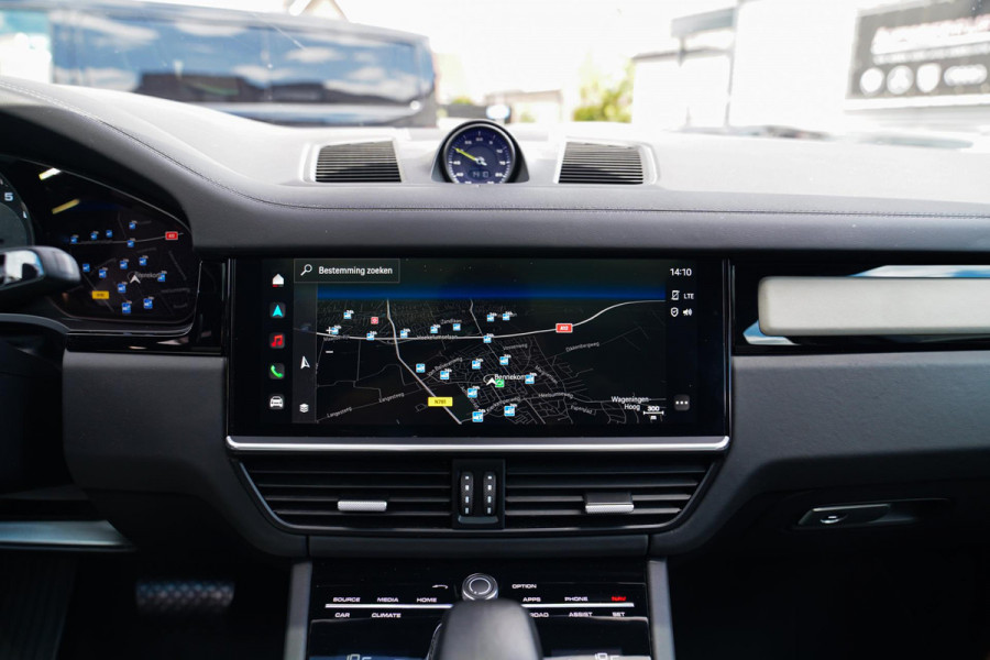 Porsche Cayenne Coupé 3.0 E-Hybrid | Panorama | Stoelkoeling | Sport Chrono | PASM | BOSE Sound | Turbo Design | HuD | Luchtvering