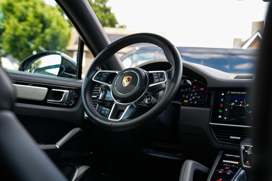 Porsche Cayenne Coupé 3.0 E-Hybrid | Panorama | Stoelkoeling | Sport Chrono | PASM | BOSE Sound | Turbo Design | HuD | Luchtvering