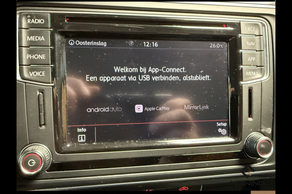 Volkswagen Transporter 2.0 TDI L2H1 DC Comfortline Plus 150 PK DSG