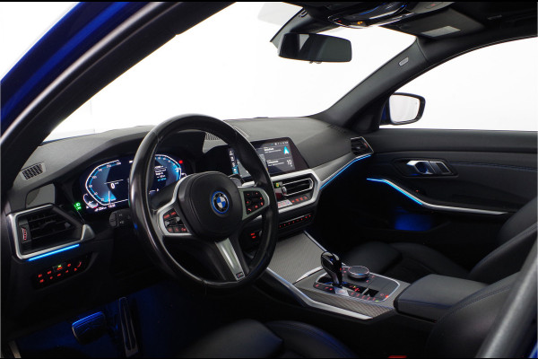 BMW 3 Serie Touring 330e M Sport Pano.schuif/Laser LED/Adaptive ophanging/Memory/Head-up/Portimo Blue...