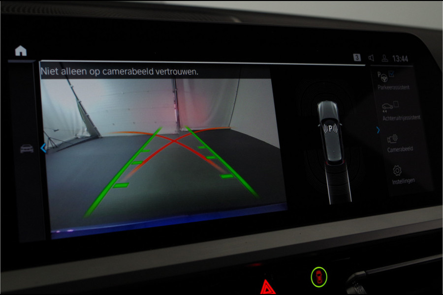 BMW 3 Serie Touring 330e M Sport Pano.schuif/Laser LED/Adaptive ophanging/Memory/Head-up/Portimo Blue...