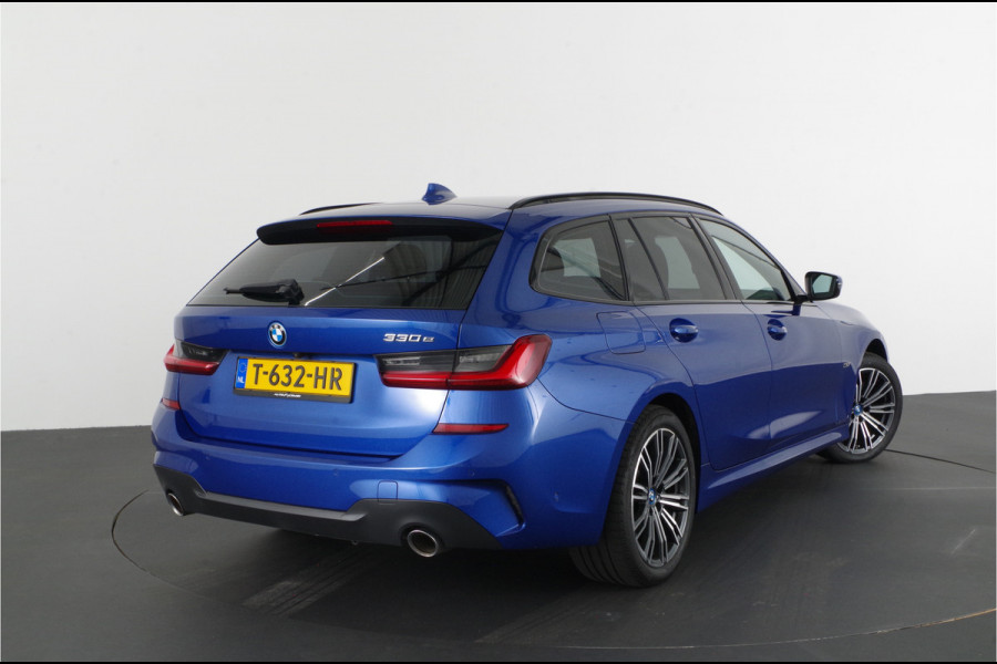 BMW 3 Serie Touring 330e M Sport Pano.schuif/Laser LED/Adaptive ophanging/Memory/Head-up/Portimo Blue...