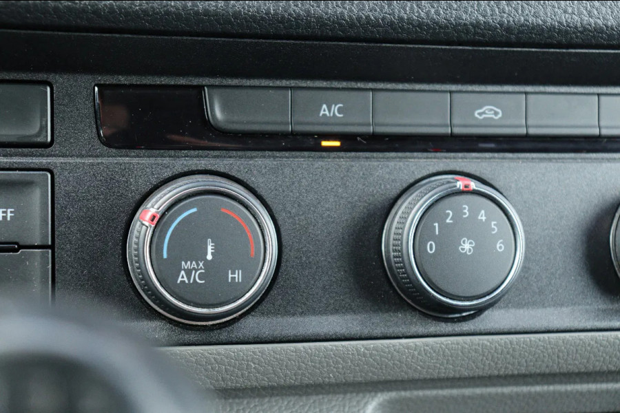 Volkswagen Crafter 2.0 TDI L3H2 l AIRCO l NAVI l CRUISE CONTROL l PDC