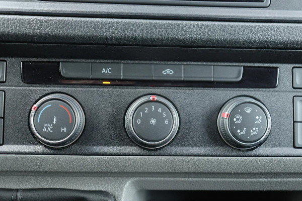 Volkswagen Crafter 2.0 TDI L3H2 l AIRCO l NAVI l CRUISE CONTROL l PDC