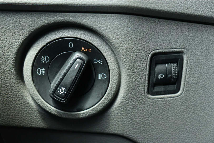 Volkswagen Crafter 2.0 TDI L3H2 l AIRCO l NAVI l CRUISE CONTROL l PDC