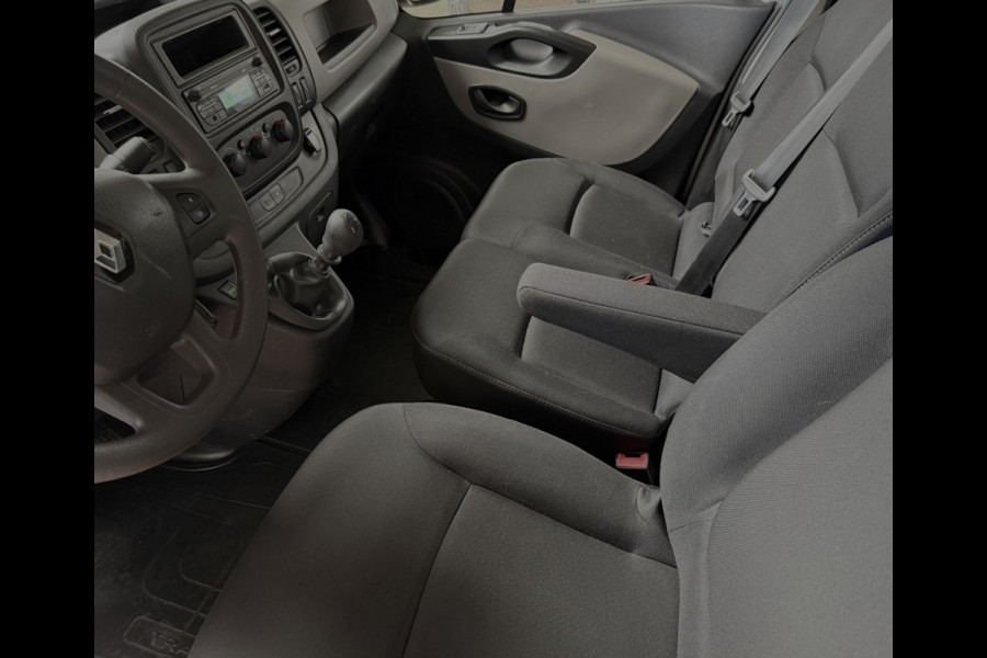 Renault Trafic 1.6 DCI L1 Airco usb cruise control trekhaak pdc 3zits