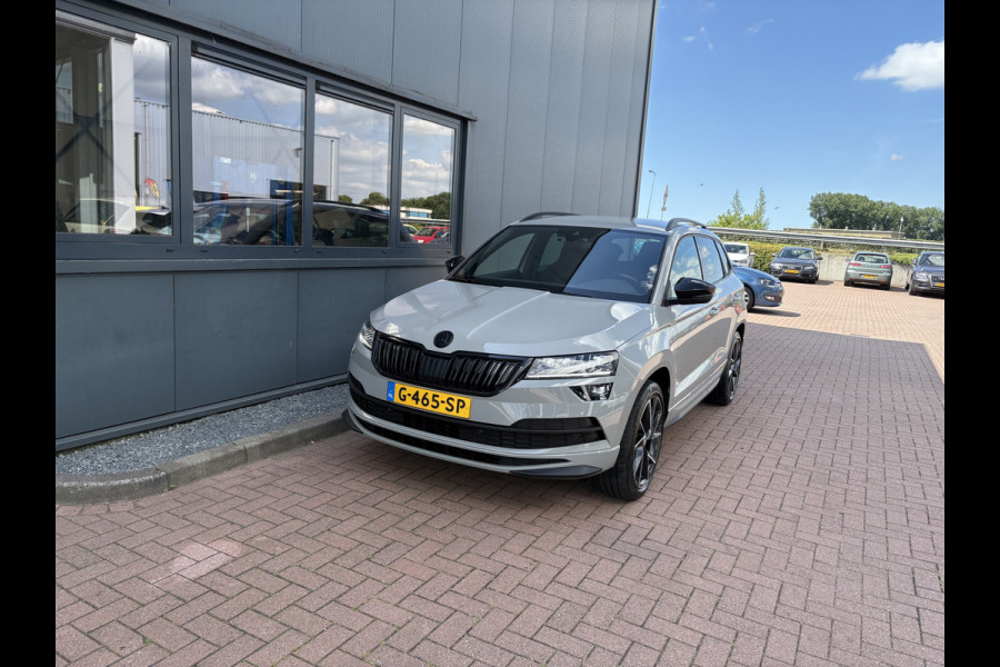 Škoda Karoq 1.5 TSi 150pk 4x4 DSG Scout Sportline Business CAMERA/ADAPT.CRUISE/CANTON/19INCH/AFN.TREKHAAK