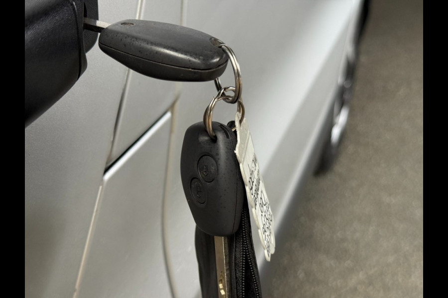 Renault Trafic 1.6 DCI L1 Airco usb cruise control trekhaak pdc 3zits