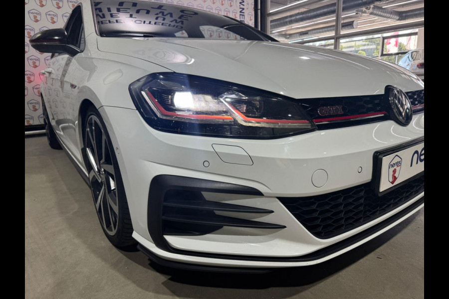 Volkswagen Golf 2.0 TSI GTI Performance | ACC | 19 inch | DynaAudio | Winterpakket | Carplay | Navi