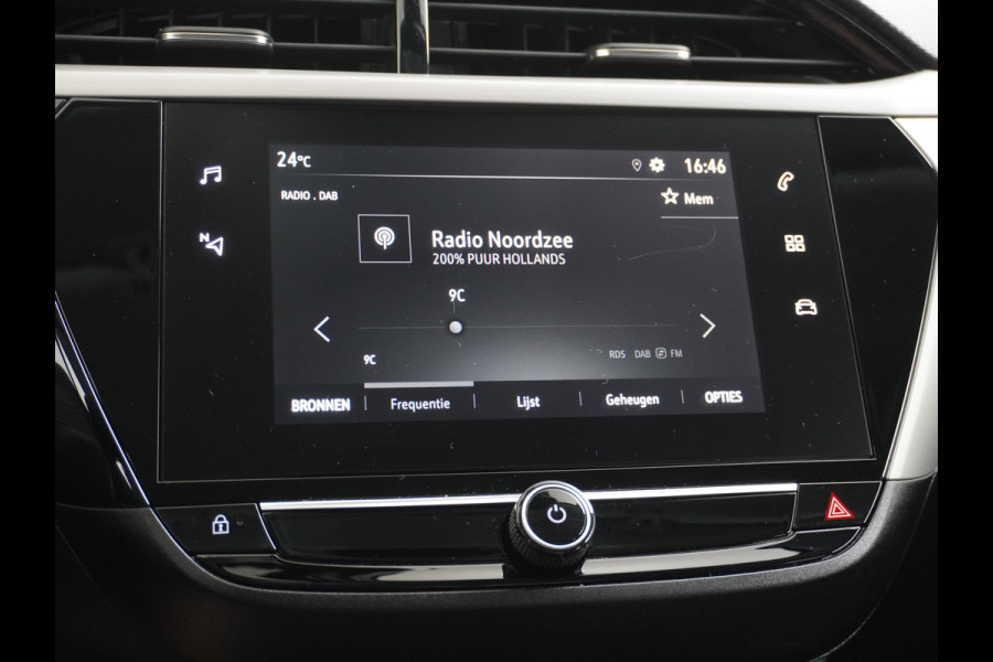Opel Corsa 1.2I 101PK AUT-8 Apple Carplay Android Airco Navi Cruise control Pdc DAB Auto Stuurverwarming Regen-Lichtsensor Edition Schakelflippers Led Lmv 16" ESP Edition+ Pakket Spoorassistent Bluetooth Verkeersbord detectie 1.065kg  Nieuwprijs €29.236,-