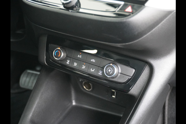 Opel Corsa 1.2I 101PK AUT-8 Apple Carplay Android Airco Navi Cruise control Pdc DAB Auto Stuurverwarming Regen-Lichtsensor Edition Schakelflippers Led Lmv 16" ESP Edition+ Pakket Spoorassistent Bluetooth Verkeersbord detectie 1.065kg  Nieuwprijs €29.236,-