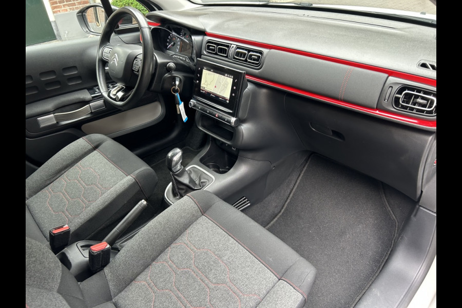 Citroën C3 1.2 PT Shine Navi, Camera, 17" LMV, Trekhaak