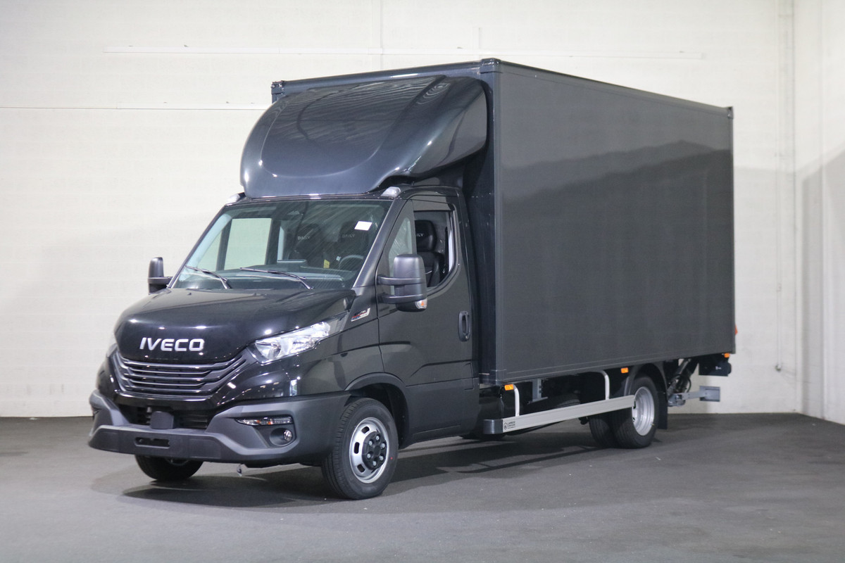 Iveco Daily 40C18 3.0 Automaat Meubelbak met Laadklep Automaat (Nieuw Model) Iveco Daily 40C18 3.0 Automaat Meubelbak met Laadklep Automaat (Nieuw Model)