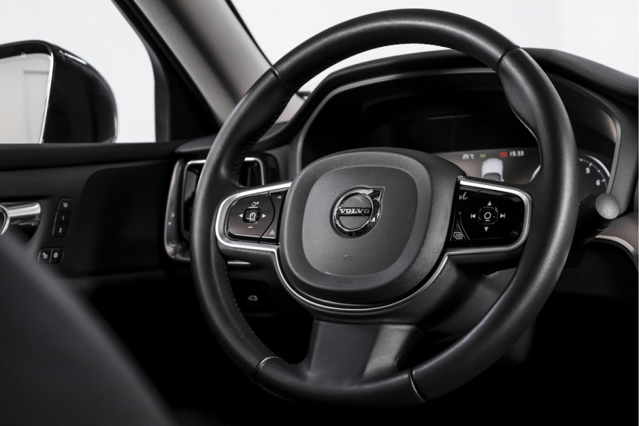 Volvo S60 2.0 T5 250 PK Intro Edition - Automaat | Dig. Cockpit | Adapt. Cruise | Leder | Elek. bestuurderstoel met geheugen | Stoelverw. | PDC | Camera | NAV + App. Connect | ECC | DAB | Elek. Trekhaak | LM 19" |