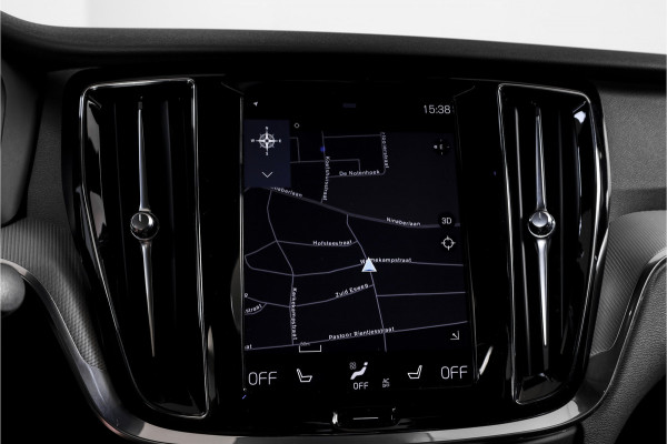 Volvo S60 2.0 T5 250 PK Intro Edition - Automaat | Dig. Cockpit | Adapt. Cruise | Leder | Elek. bestuurderstoel met geheugen | Stoelverw. | PDC | Camera | NAV + App. Connect | ECC | DAB | Elek. Trekhaak | LM 19" |