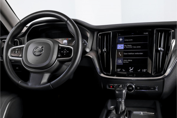 Volvo S60 2.0 T5 250 PK Intro Edition - Automaat | Dig. Cockpit | Adapt. Cruise | Leder | Elek. bestuurderstoel met geheugen | Stoelverw. | PDC | Camera | NAV + App. Connect | ECC | DAB | Elek. Trekhaak | LM 19" |