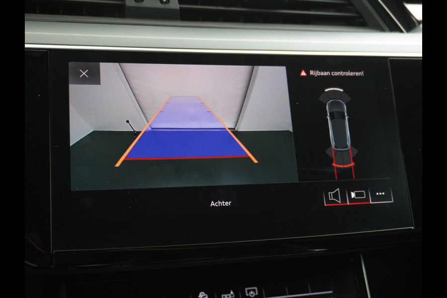 Audi e-tron 50 Quattro Launch Edition Plus 71kWh Leder+Verwarmd+Geheugen Apple Carplay Navi Panoramadak Luchtvering Adap.Cruise PDC Camera S Led Lmv 20" Keyless-go Lichtpakket Dodehoekdetectie Regensensor Rijstrooksensor Lichtpakket Dealeronderhouden Fase 3 Nieuwprijs  €73.451,-