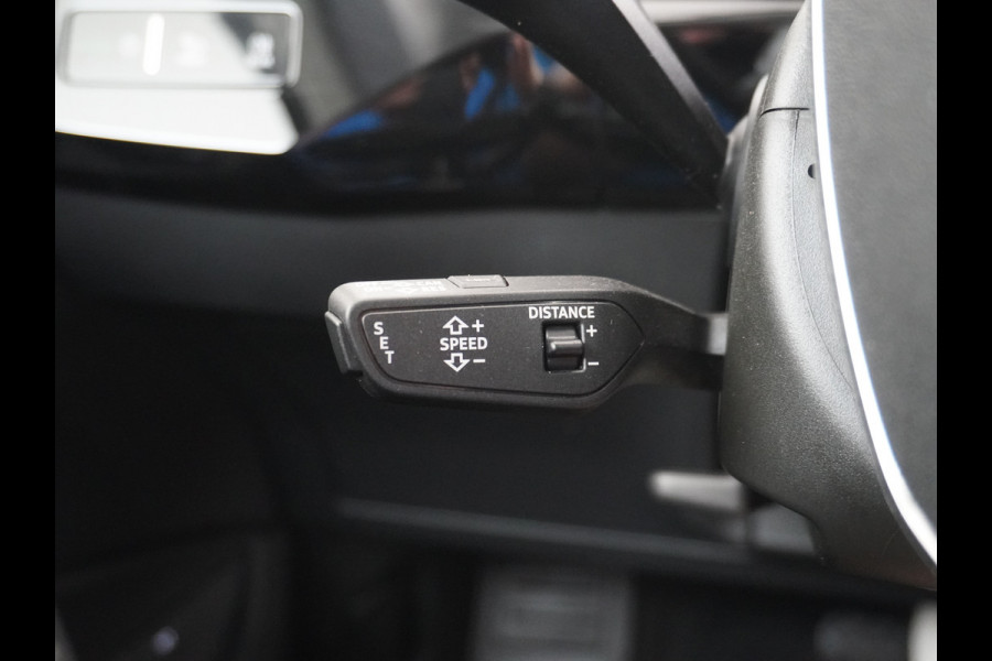 Audi e-tron 50 Quattro Launch Edition Plus 71kWh Leder+Verwarmd+Geheugen Apple Carplay Navi Panoramadak Luchtvering Adap.Cruise PDC Camera S Led Lmv 20" Keyless-go Lichtpakket Dodehoekdetectie Regensensor Rijstrooksensor Lichtpakket Dealeronderhouden Fase 3 Nieuwprijs  €73.451,-