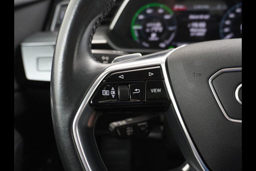 Audi e-tron 50 Quattro Launch Edition Plus 71kWh Leder+Verwarmd+Geheugen Apple Carplay Navi Panoramadak Luchtvering Adap.Cruise PDC Camera S Led Lmv 20" Keyless-go Lichtpakket Dodehoekdetectie Regensensor Rijstrooksensor Lichtpakket Dealeronderhouden Fase 3 Nieuwprijs  €73.451,-