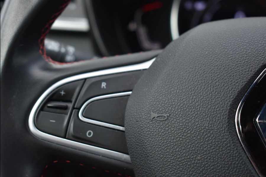 Renault Kadjar 1.3 TCe Black Edit. Automaat. Camera. Climate control.