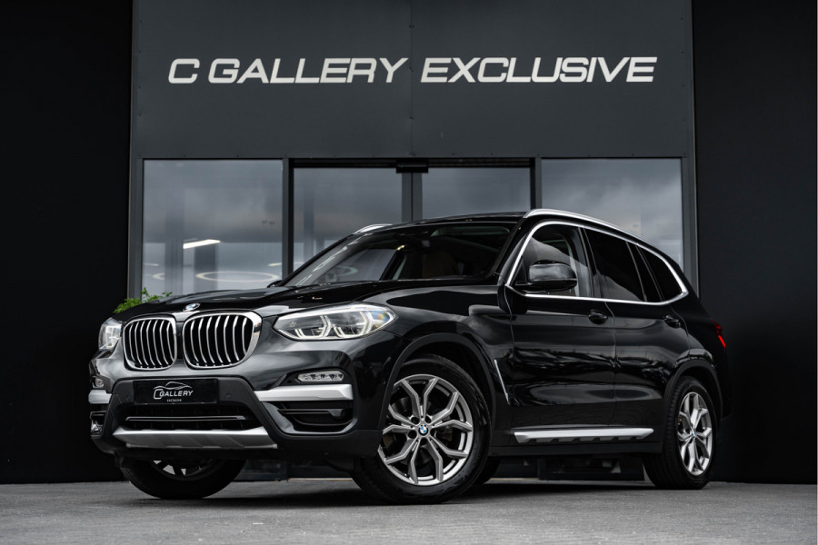BMW X3 xDrive20i High Executive - Panorama | HUD | Cruise Control | Trekhaak
