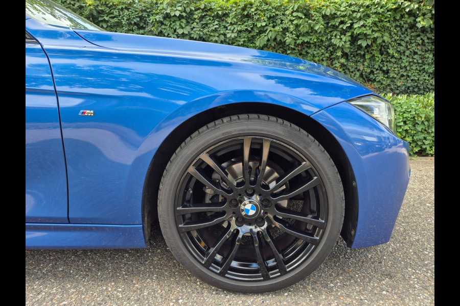 BMW 3 Serie Touring F31 M Sport blauw Harman Kardon Apple CarPlay Dig.teller 19inch breedset Su