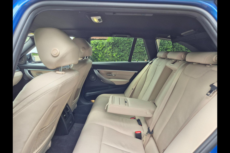 BMW 3 Serie Touring F31 M Sport blauw Harman Kardon Apple CarPlay Dig.teller 19inch breedset Su