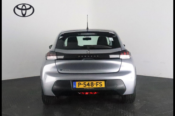 Peugeot e-208 EV ALLURE PACK 50 KWh ACCU= 93% +SNELLADEN 3 FASE LADEN TOT 2 JAAR GARANTIE ! Als nieuw!
